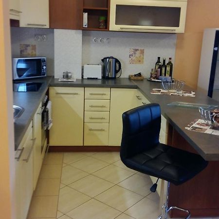 Isabell Apartments Γκιόρ Εξωτερικό φωτογραφία